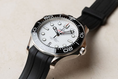 2022 Omega Seamaster Diver 300M 210.32.42.20.04.001 - Wristory