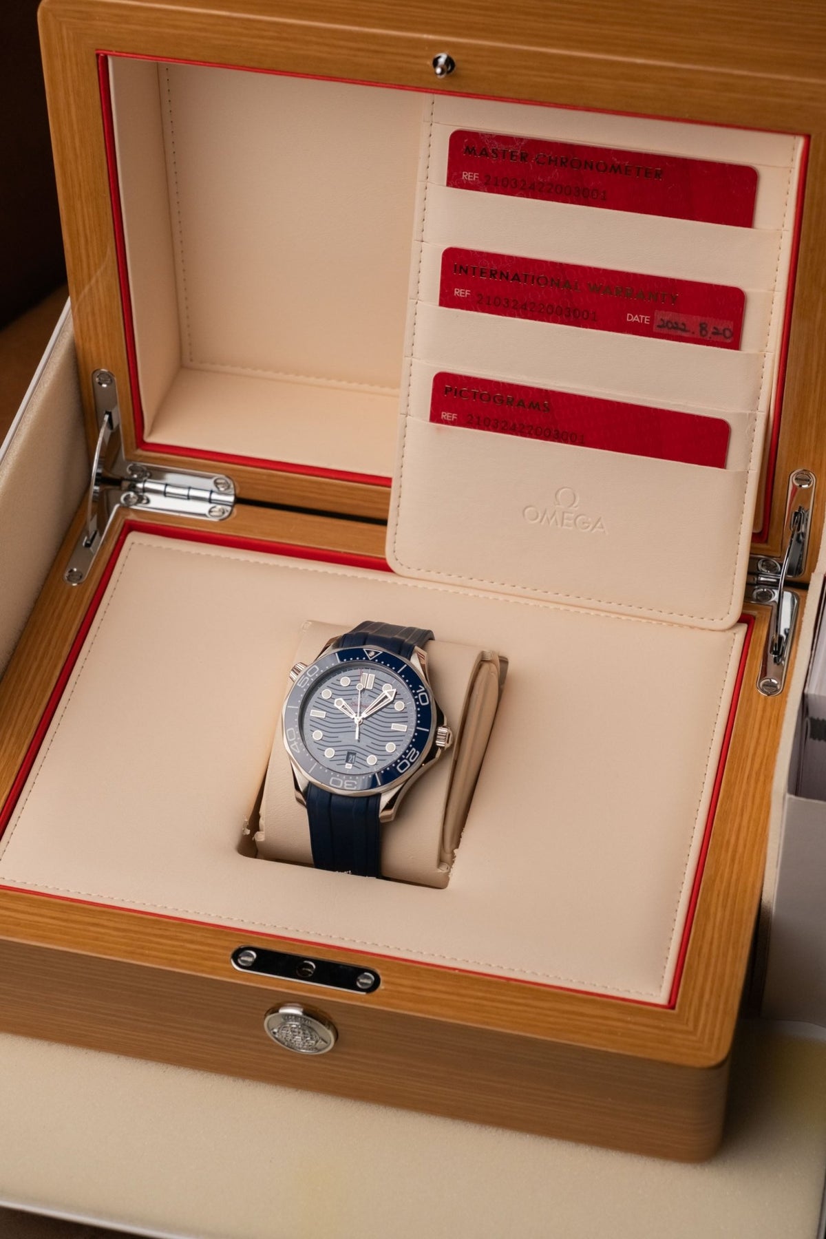 2022 Omega Seamaster Diver 300M Blue Dial on Rubber Ref. 210.32.42.20.03.001 - Wristory