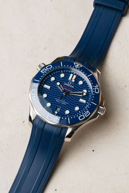 2022 Omega Seamaster Diver 300M Blue Dial on Rubber Ref. 210.32.42.20.03.001 - Wristory