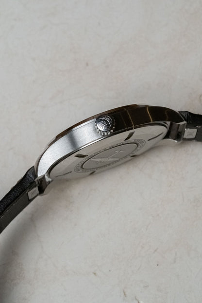 2023 IWC Schaffhausen Mark XX Green case profile side view