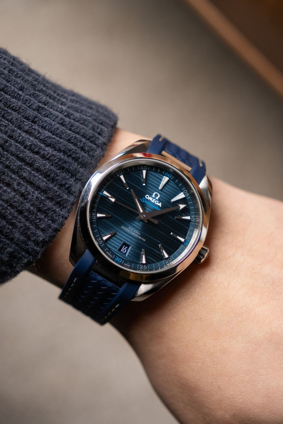 2023 Omega Aqua Terra 220.12.41.21.03.001 - Wristory