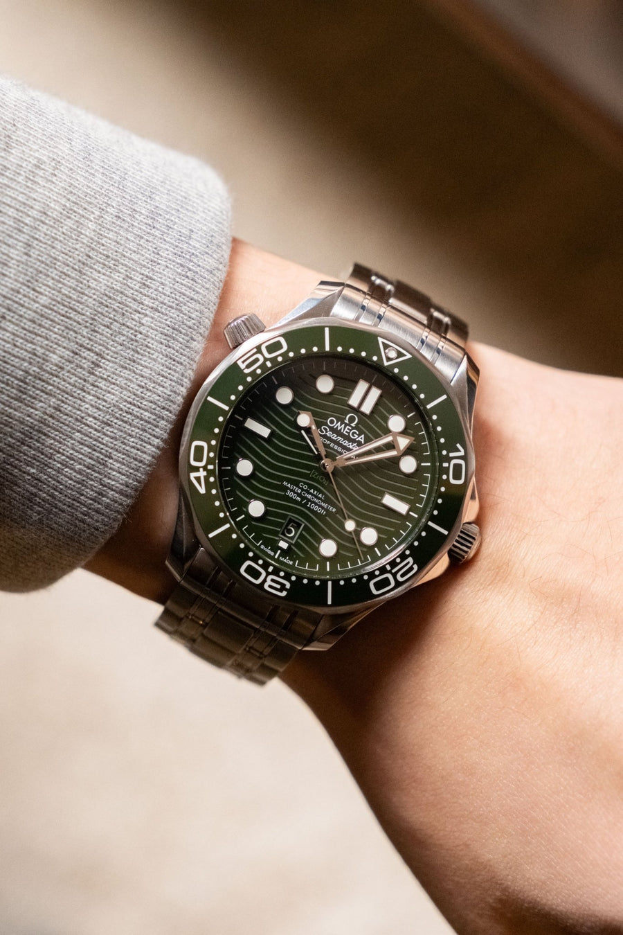2023 Omega Seamaster 300M Professional Green Wave Dial Ceramic Bezel 210.32.42.20.10.001 - Wristory