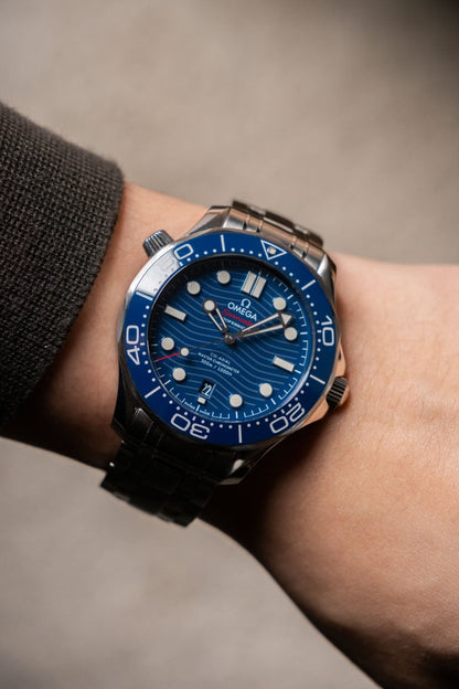 2023 Omega Seamaster Diver 300M Blue Ceramic Dial Ref. 210.30.42.20.03.001 - Wristory