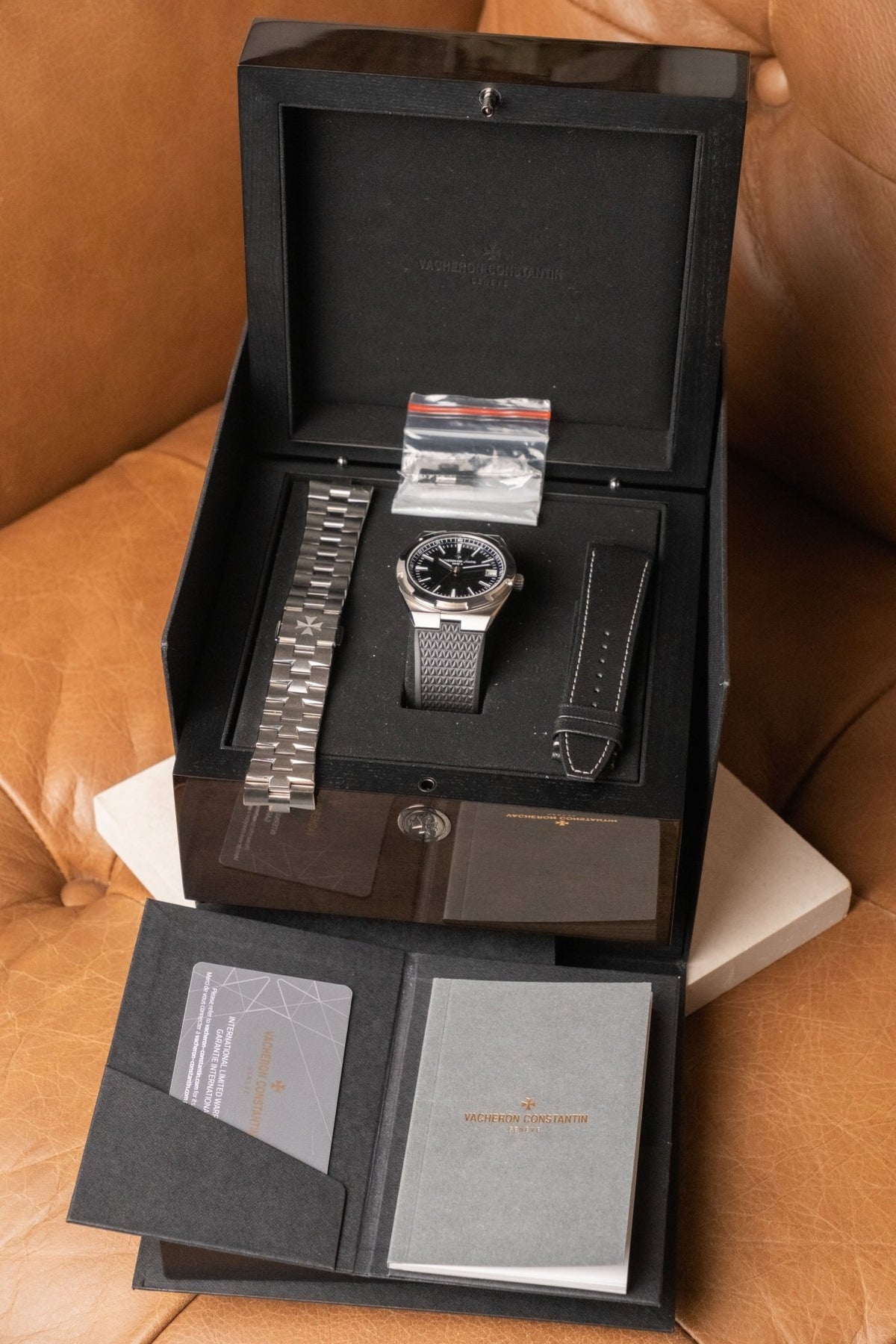 2023 Vacheron Constantin Overseas 4500V/110A-B483 - Wristory