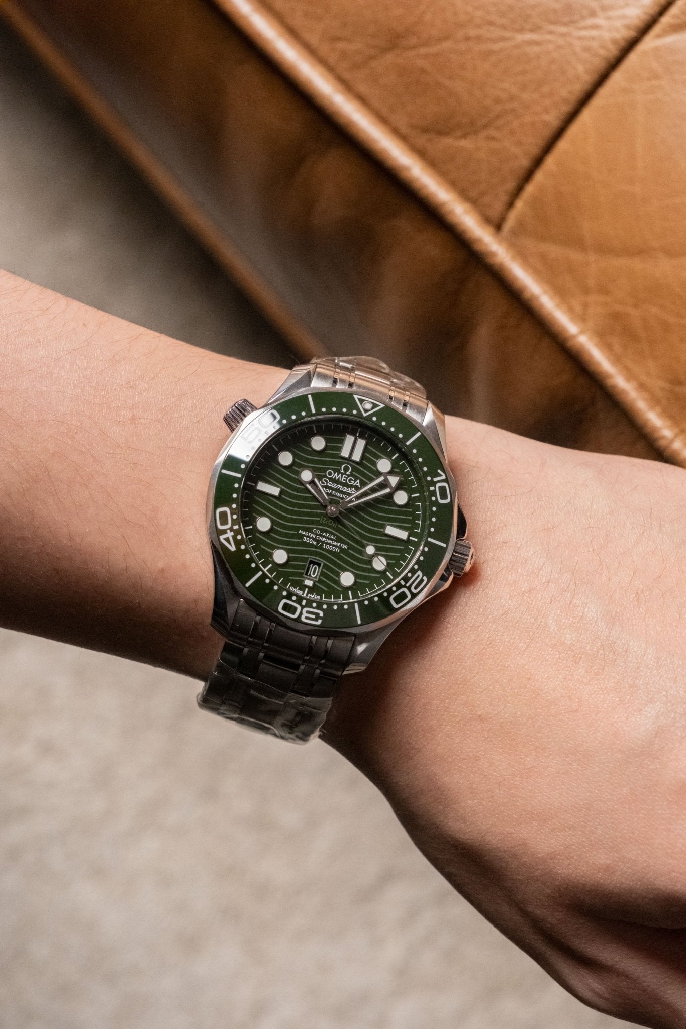 2024 OMEGA 2024 Omega Seamaster 300M Green Ref. 210.32.42.20.10.001 - Wristory