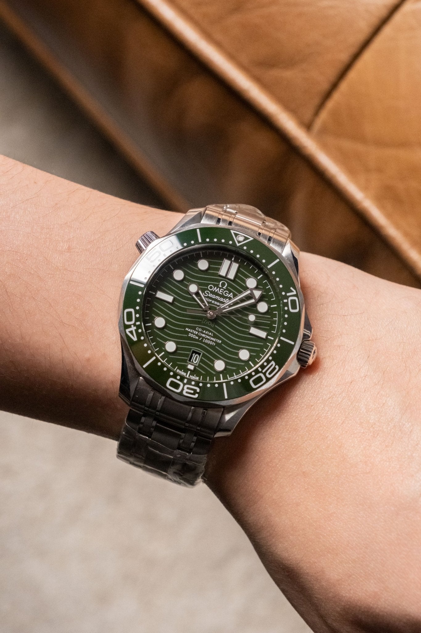 2024 OMEGA 2024 Omega Seamaster 300M Green Ref. 210.32.42.20.10.001 - Wristory
