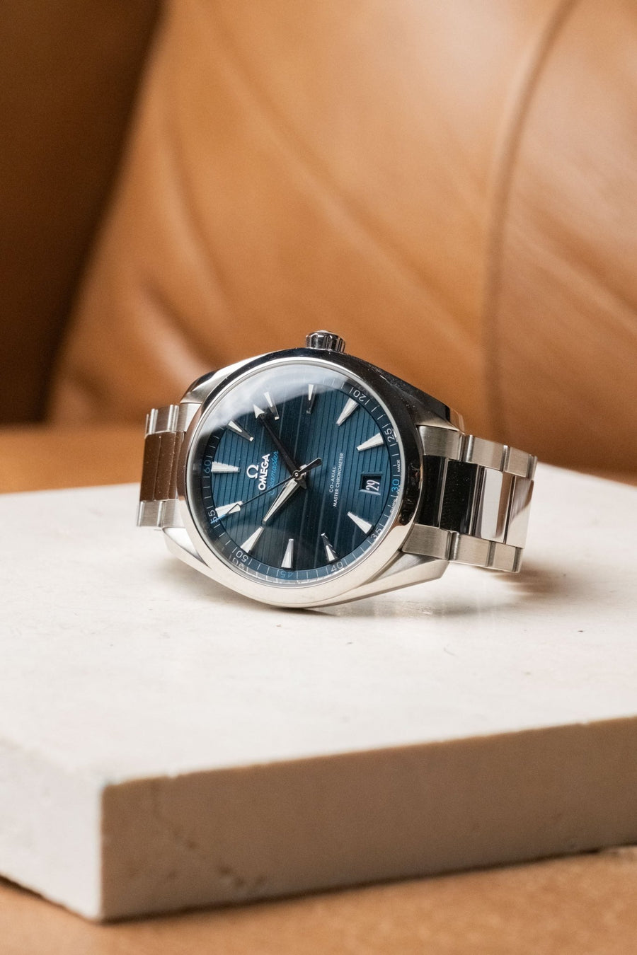 2024 Omega Aqua Terra "Blue Teak" Ref. 220.10.41.21.03.001 - Wristory