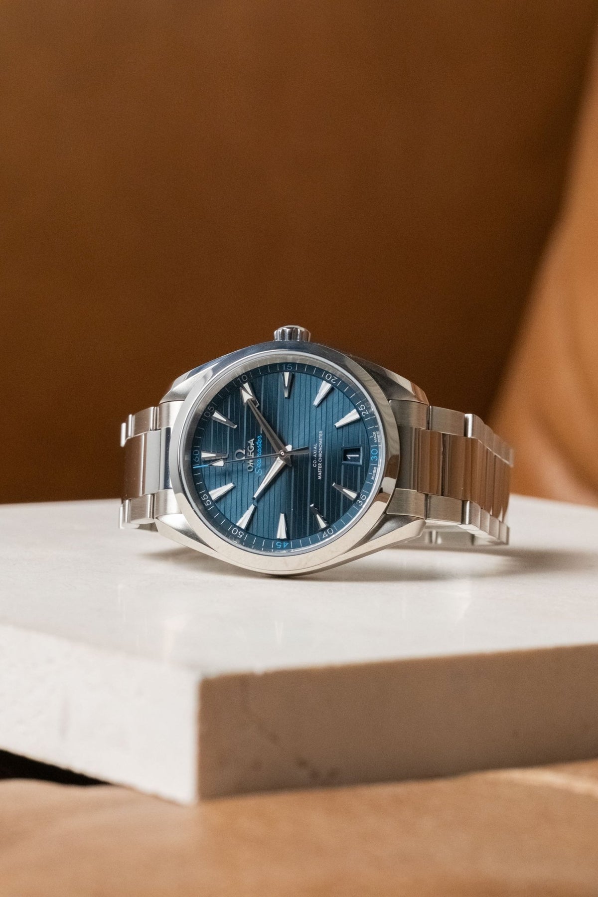 2024 Omega Aqua Terra Blue Teak Ref. 220.10.41.21.03.001 - Wristory