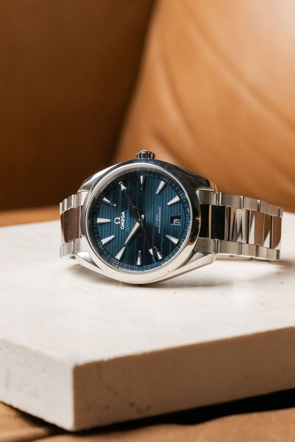 2024 Omega Aqua Terra "Blue Teak" Ref. 220.10.41.21.03.001 - Wristory