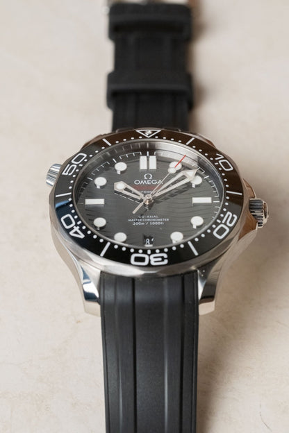 2024 Omega Seamaster Diver 300M 210.32.42.20.01.001 - Wristory