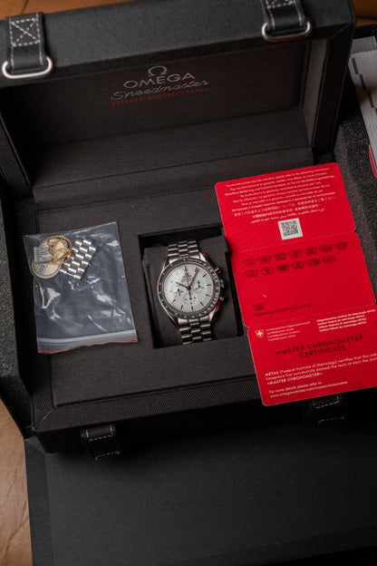 2024 Omega Speedmaster Moonwatch Professional White 42mm Ref. 310.30.42.50.04.001 - Wristory