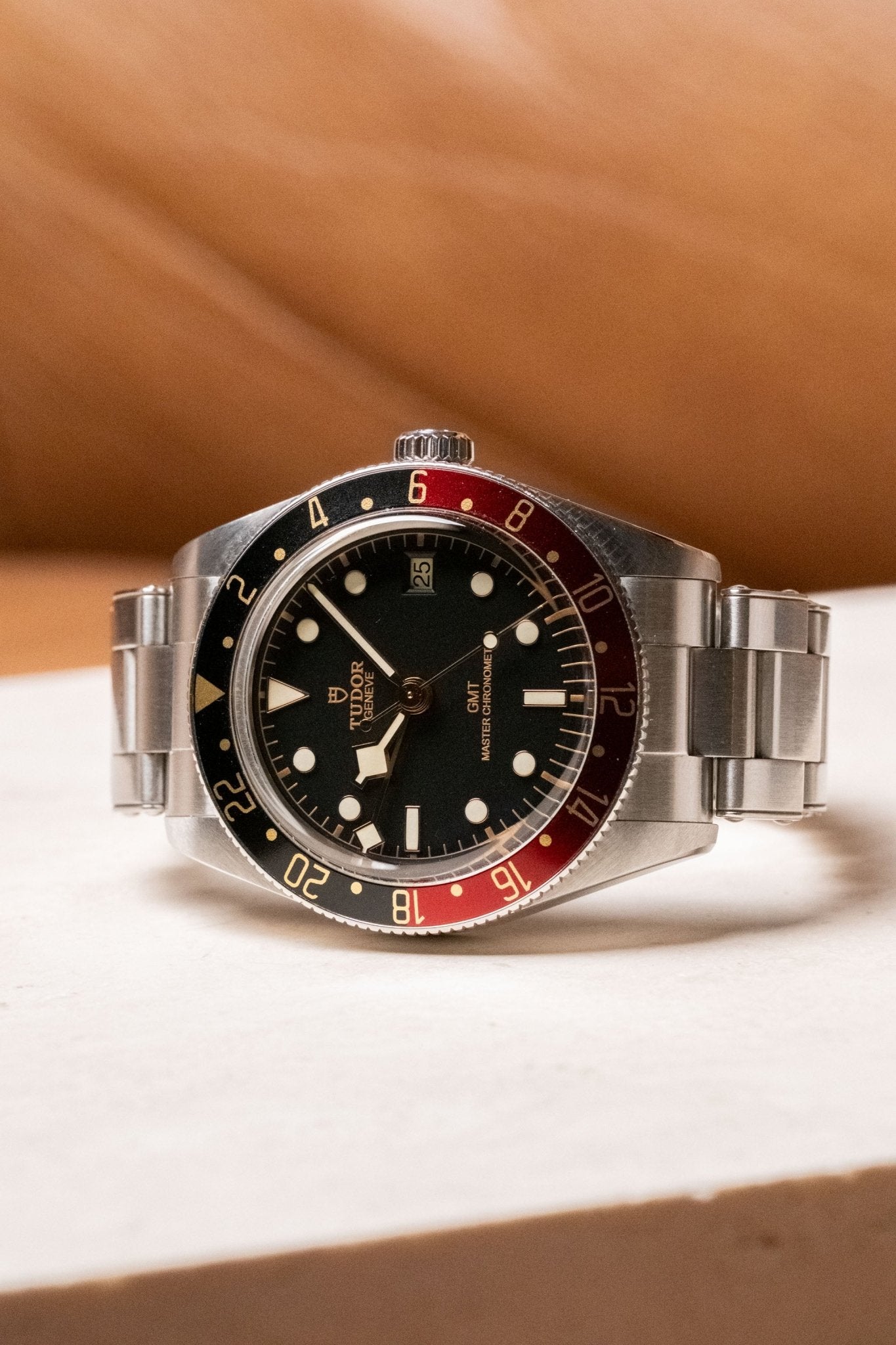 "2024 TUDOR Black Bay 58 GMT “Coke” Black and Burgundy Bezel 
7939G1A0NRU-0001 dial detail close-up"