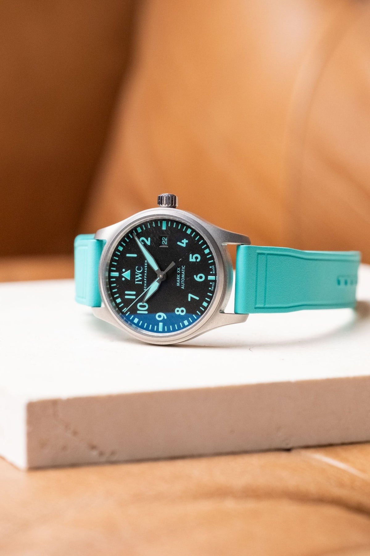 2025 IWC Schaffhausen Pilot Mark XX Mercedes-AMG PETRONAS Formula One™ Team IW3282-10 - Wristory