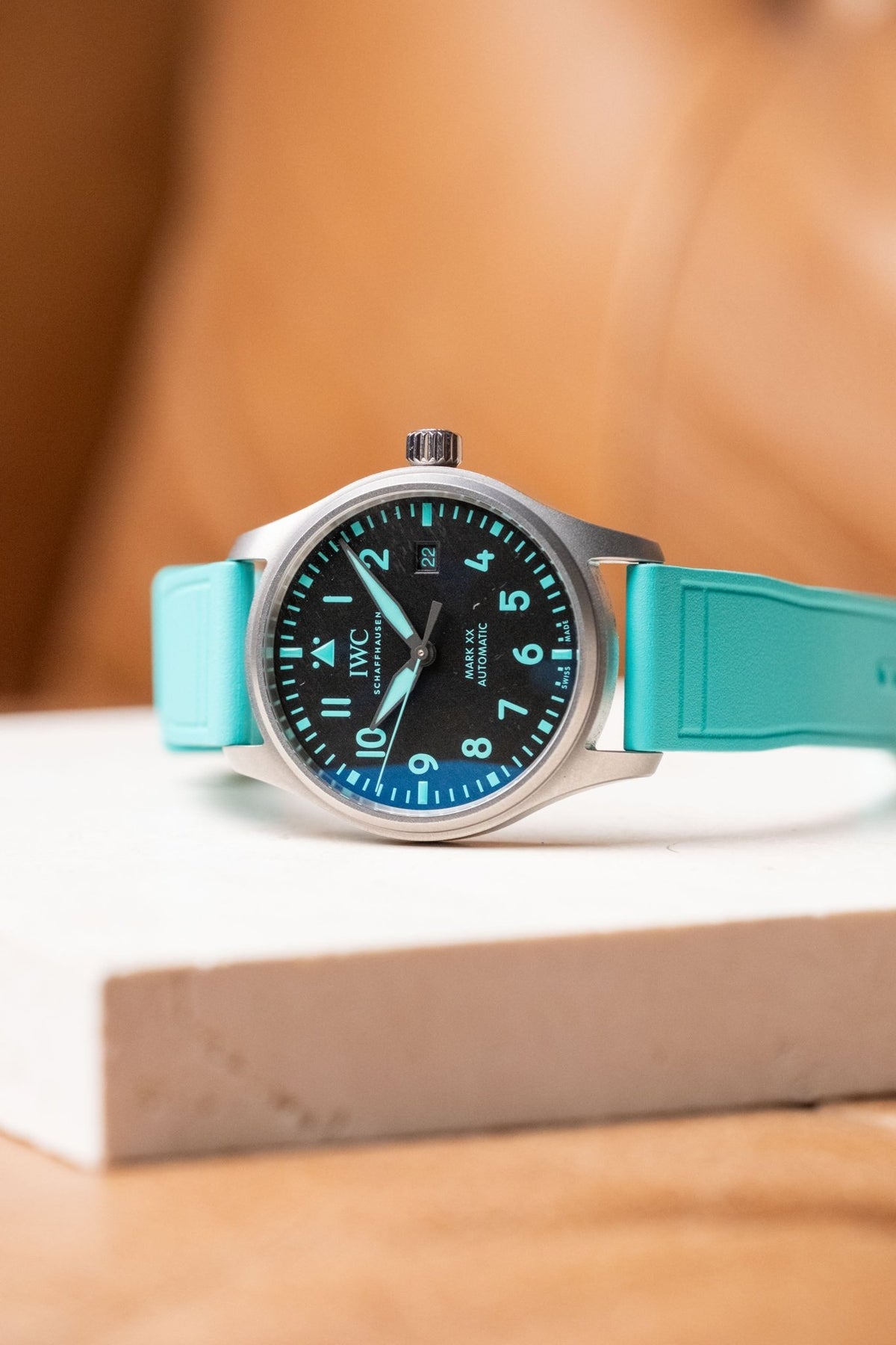 2025 IWC Schaffhausen Pilot Mark XX Mercedes-AMG PETRONAS Formula One™ Team IW3282-10 - Wristory