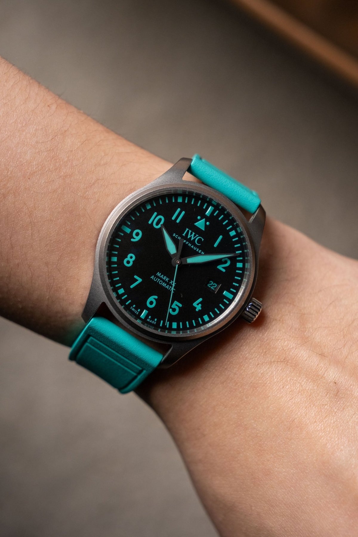 2025 IWC Schaffhausen Pilot Mark XX Mercedes-AMG PETRONAS Formula One™ Team IW3282-10 - Wristory