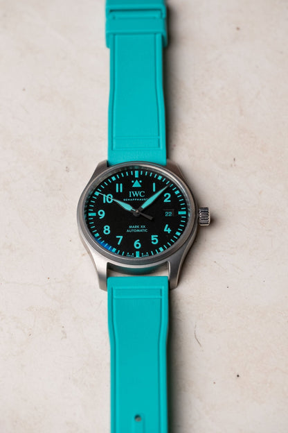 2025 IWC Schaffhausen Pilot Mark XX Mercedes-AMG PETRONAS Formula One™ Team IW3282-10 - Wristory