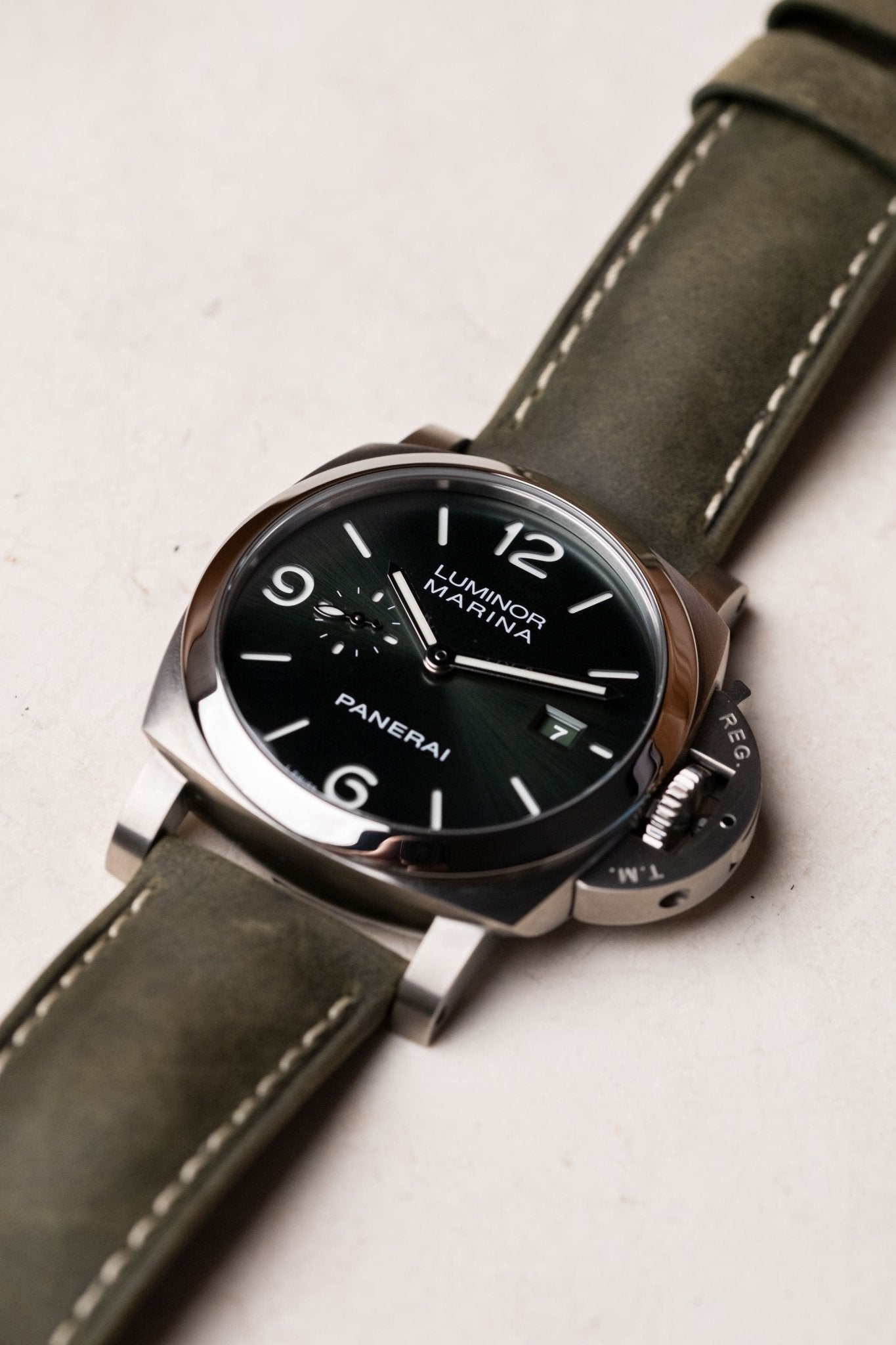 2025 Officine Panerai Luminor Marina Titanio PAM03325 - Wristory