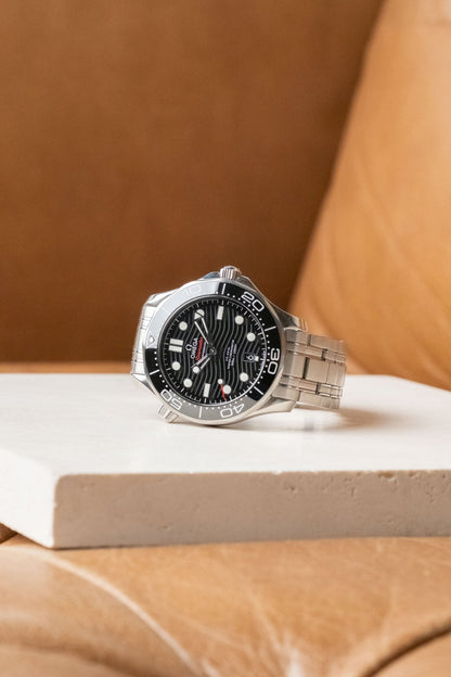 2025 Omega Seamaster Diver 300M 210.30.42.20.01.001 - Wristory