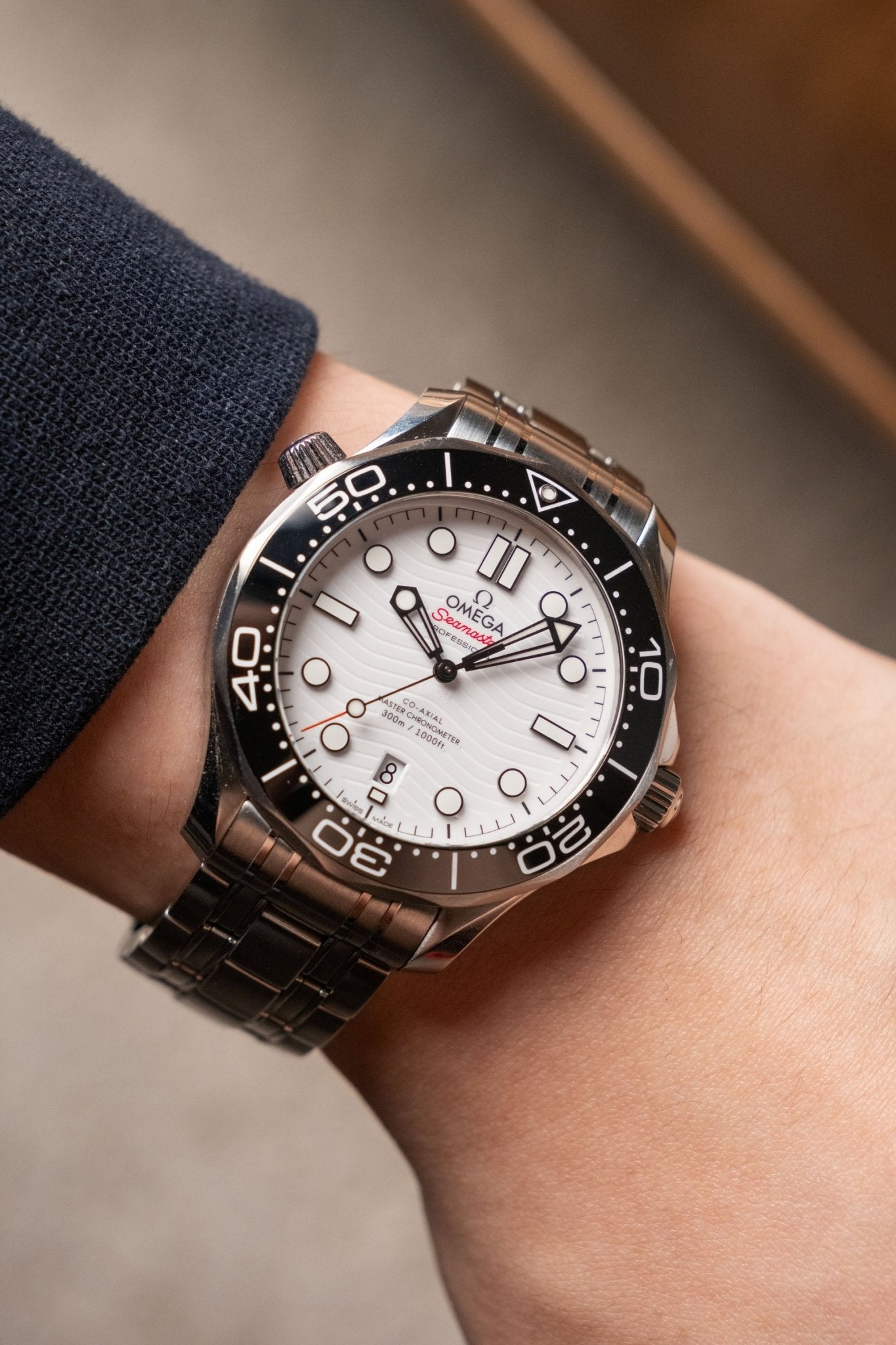 2025 Omega Seamaster Diver 300M 210.32.42.20.04.001 with Omega Rubber Strap - Wristory
