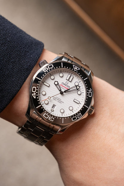 2025 Omega Seamaster Diver 300M 210.32.42.20.04.001 with Omega Rubber Strap - Wristory