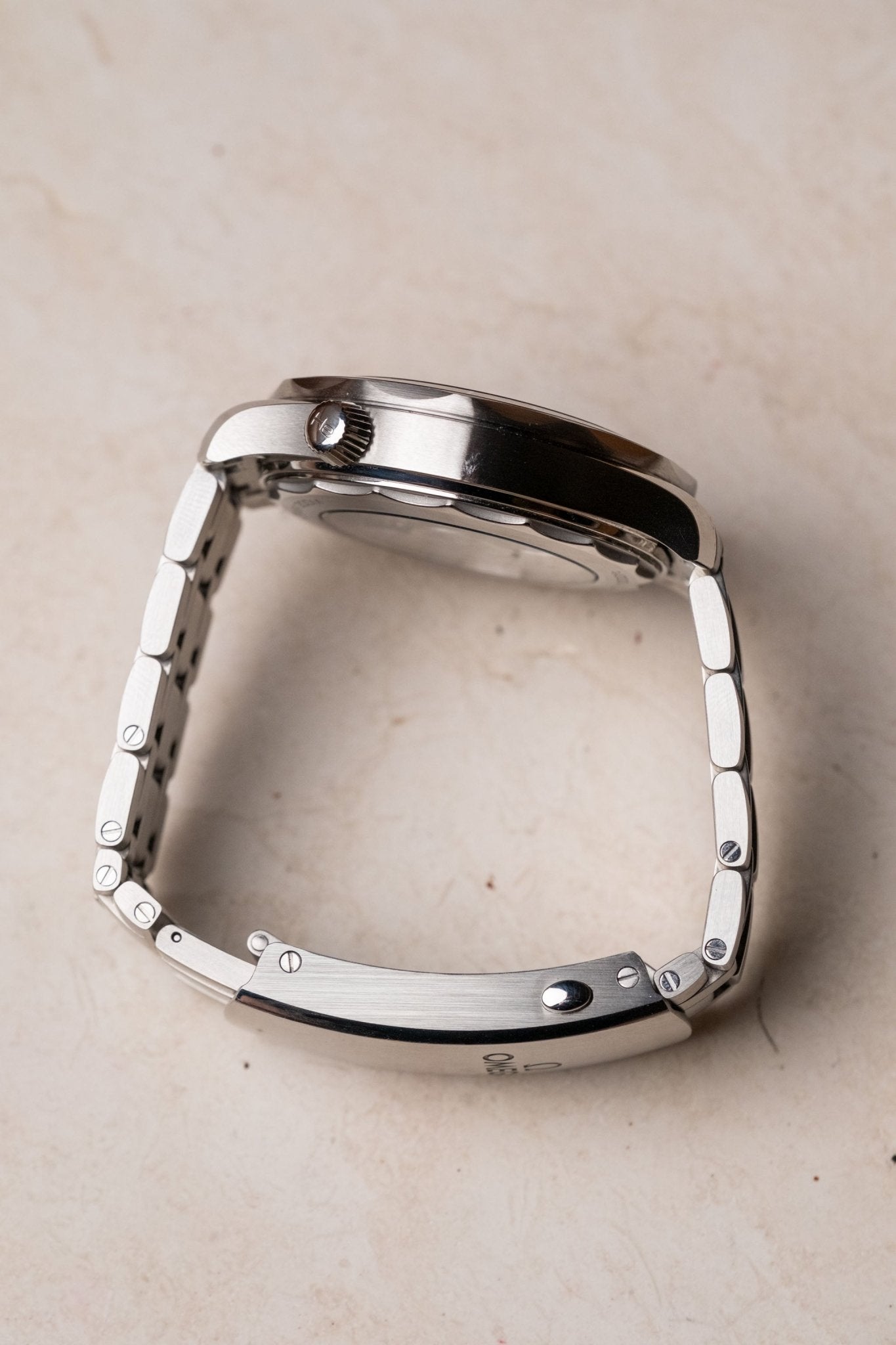 2025 Omega Seamaster Diver 300M 210.32.42.20.04.001 with Omega Rubber Strap - Wristory