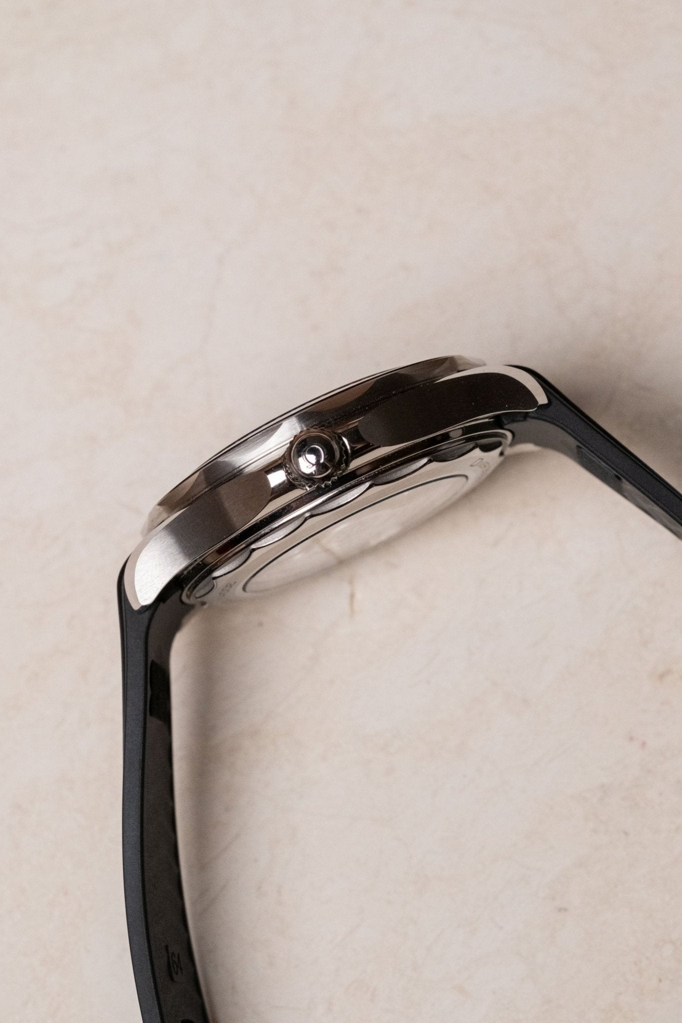 2025 OMEGA Seamaster Diver 300M Black Wave Dial on Rubber Ref 210.32.42.20.01.001 - Wristory