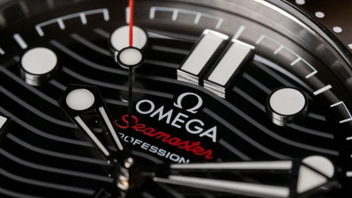 2025 OMEGA Seamaster Diver 300M Black Wave Dial on Rubber Ref 210.32.42.20.01.001 - Wristory
