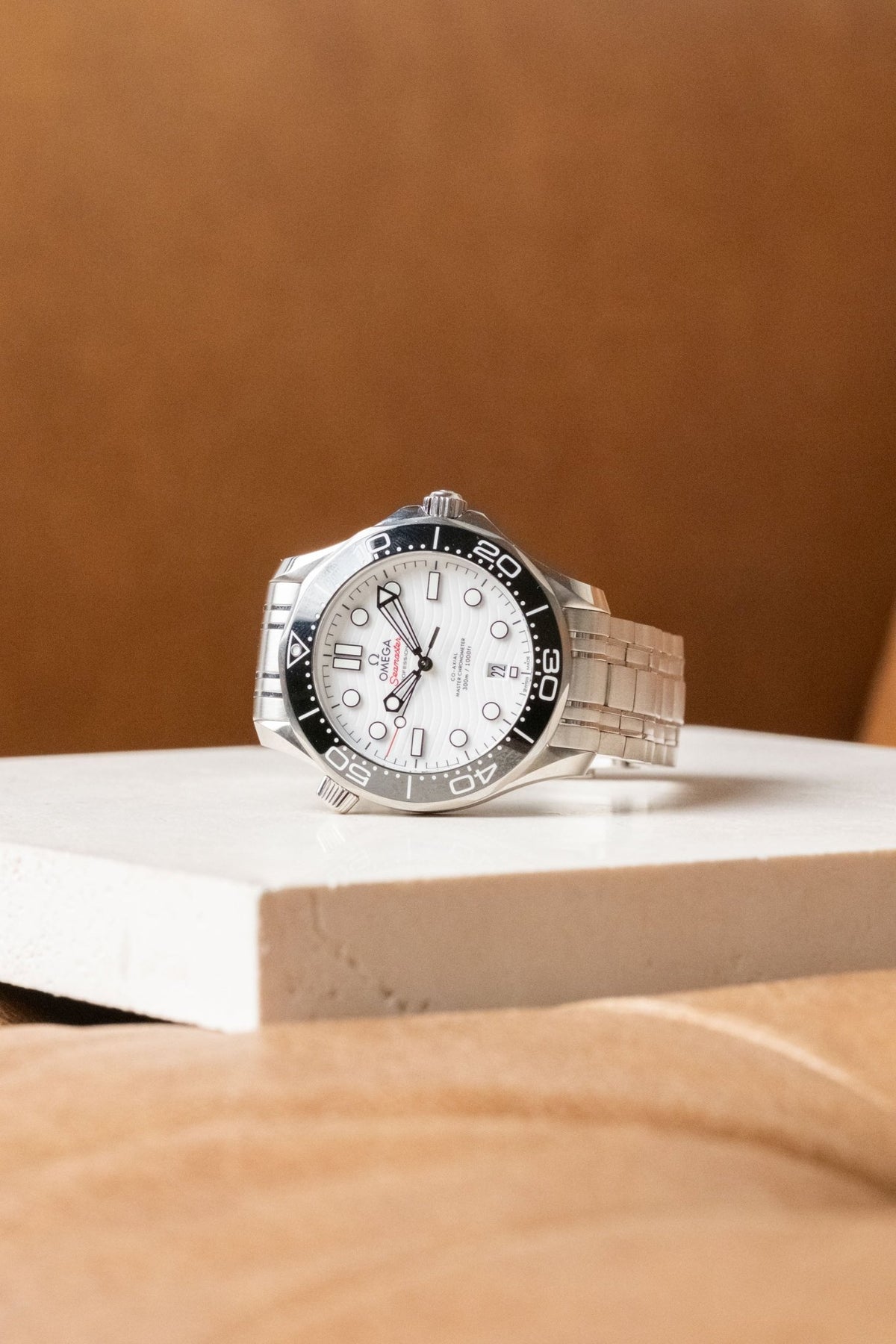2025 Omega Seamaster Diver 300M with Rubber Strap Ref. 210.30.42.20.04.001 - Wristory