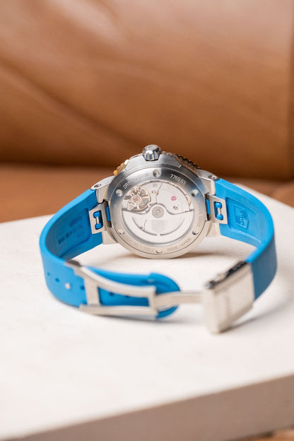 2025 Oris Aquis Date Calibre 400 - Wristory