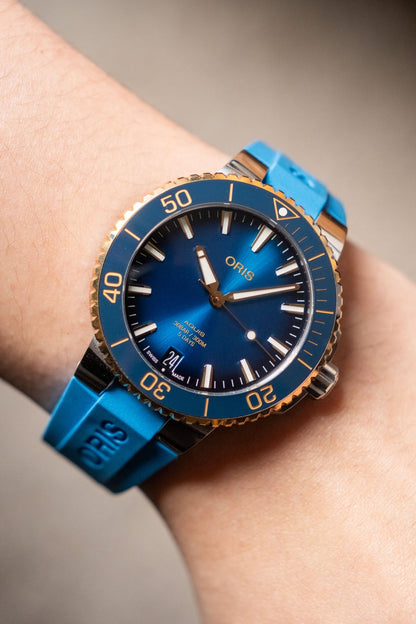2025 Oris Aquis Date Calibre 400 - Wristory