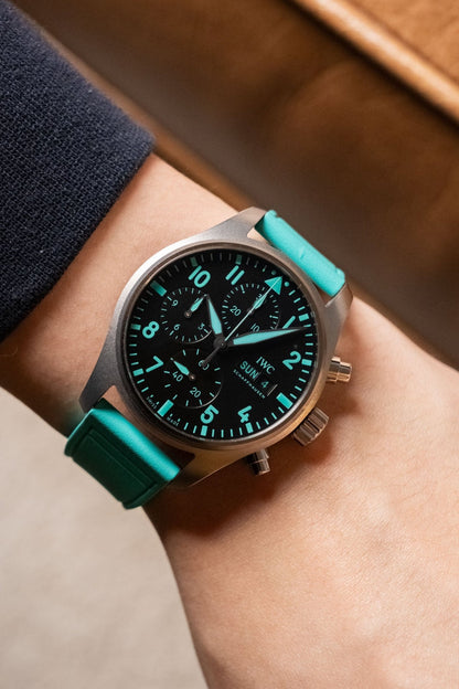 2026 IWC Schaffhausen Pilot Mercedes-AMG Petronas Formula One Team Ref. IW388108 - Wristory