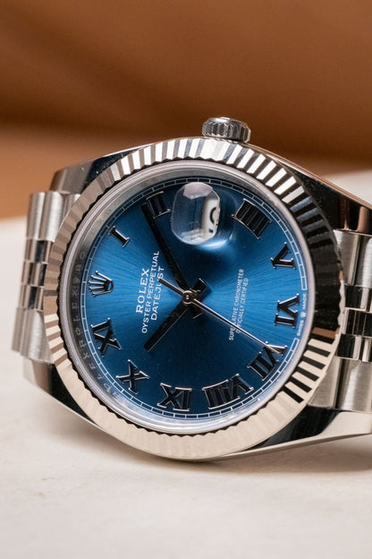 2026 Rolex Datejust 41 Fluted Jubilee “Azzuro Blue Roman” 126334 dial detail close-up