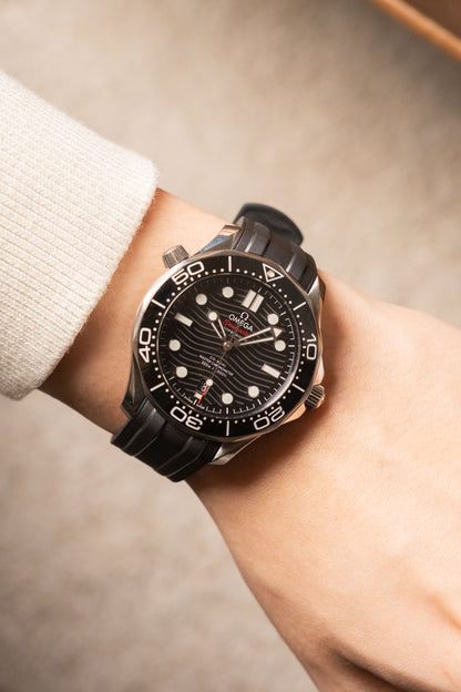 2020 Omega Seamaster Diver 300M 210.30.42.20.01.001 — photo 14