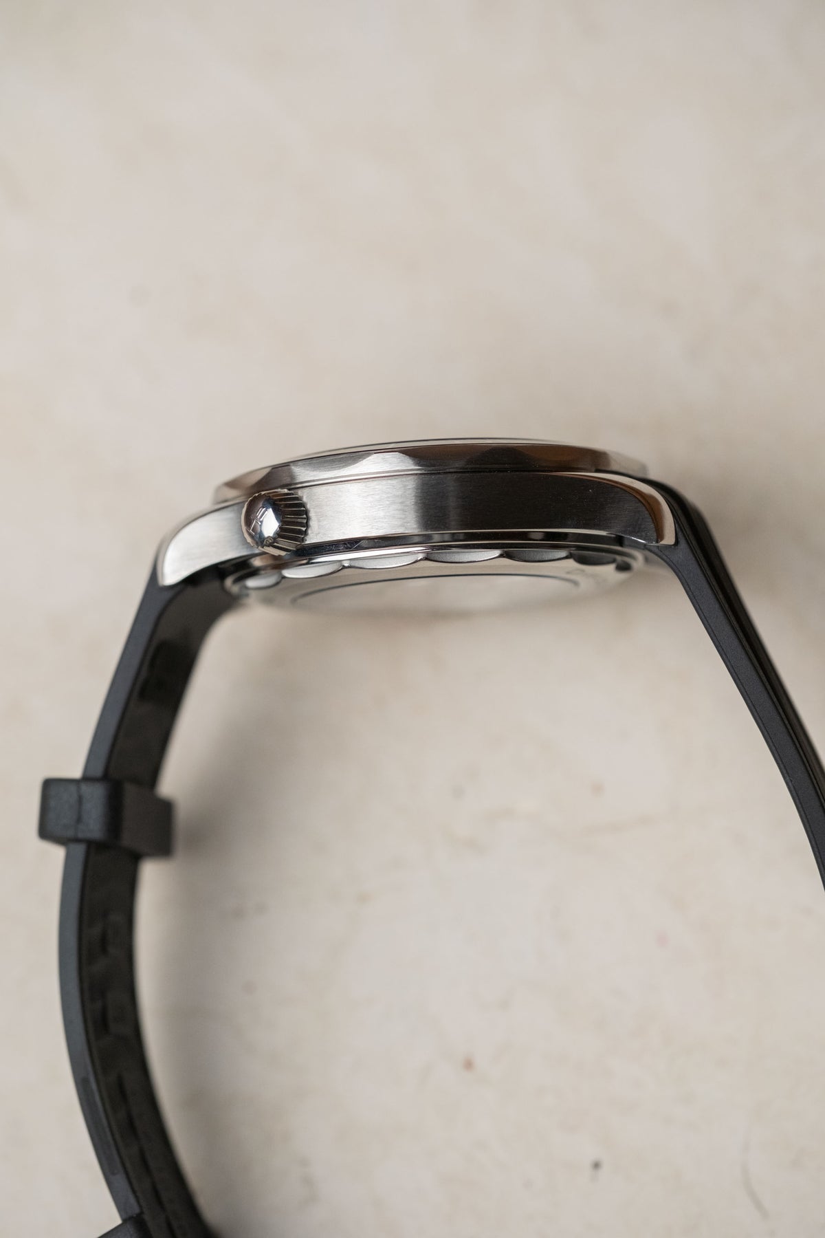 2024 Omega Seamaster Diver 300M 210.32.42.20.01.001 — photo 4