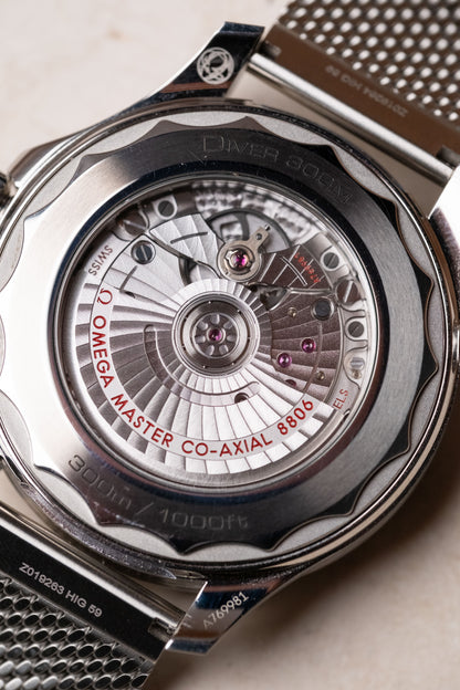 2025 Omega Seamaster Diver 300M 210.30.42.20.01.010 — photo 20