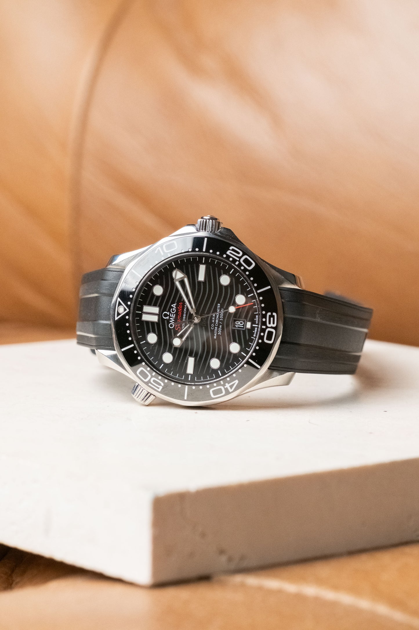 2020 Omega Seamaster Diver 300M 210.30.42.20.01.001 — photo 10