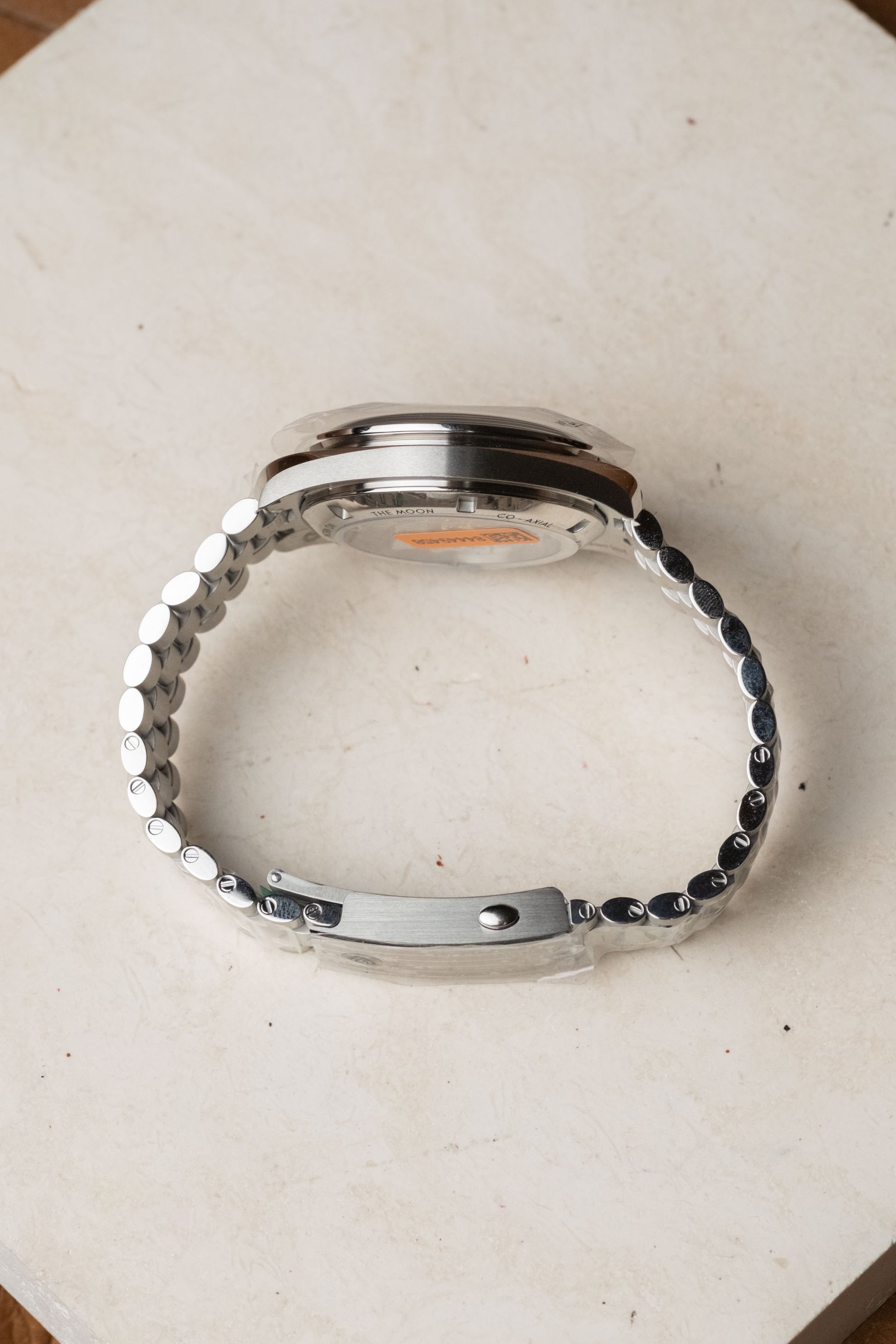2025 Omega Speedmaster Moonwatch 310.30.42.50.04.001 — photo 2