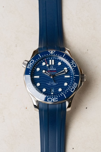 2022 Omega Seamaster Diver 300M 210.32.42.20.03.001 — photo 15