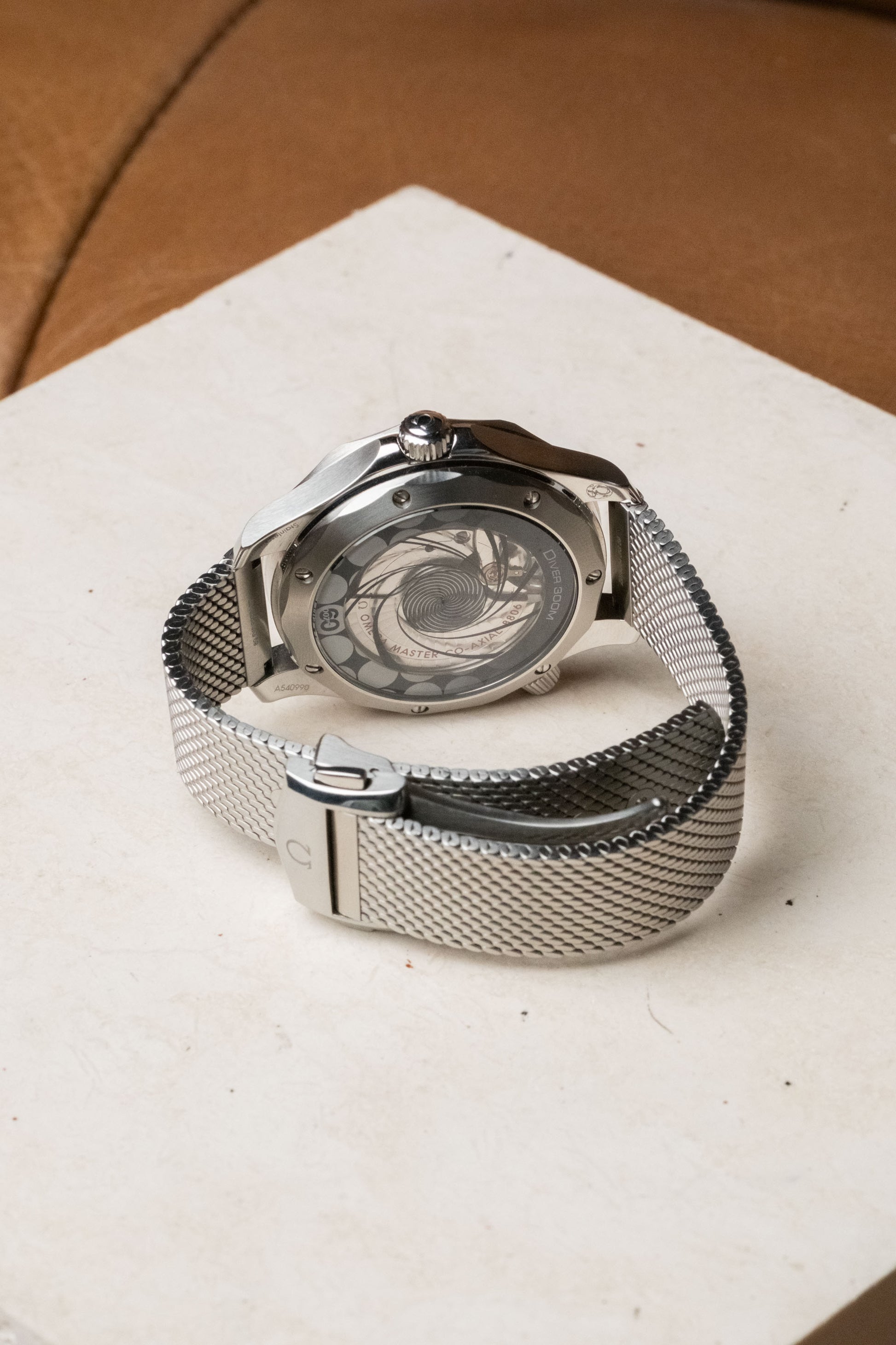 2026 Omega Seamaster Diver 300M James Bond 60th anniversary 210.30.42.20.03.002 — photo 16