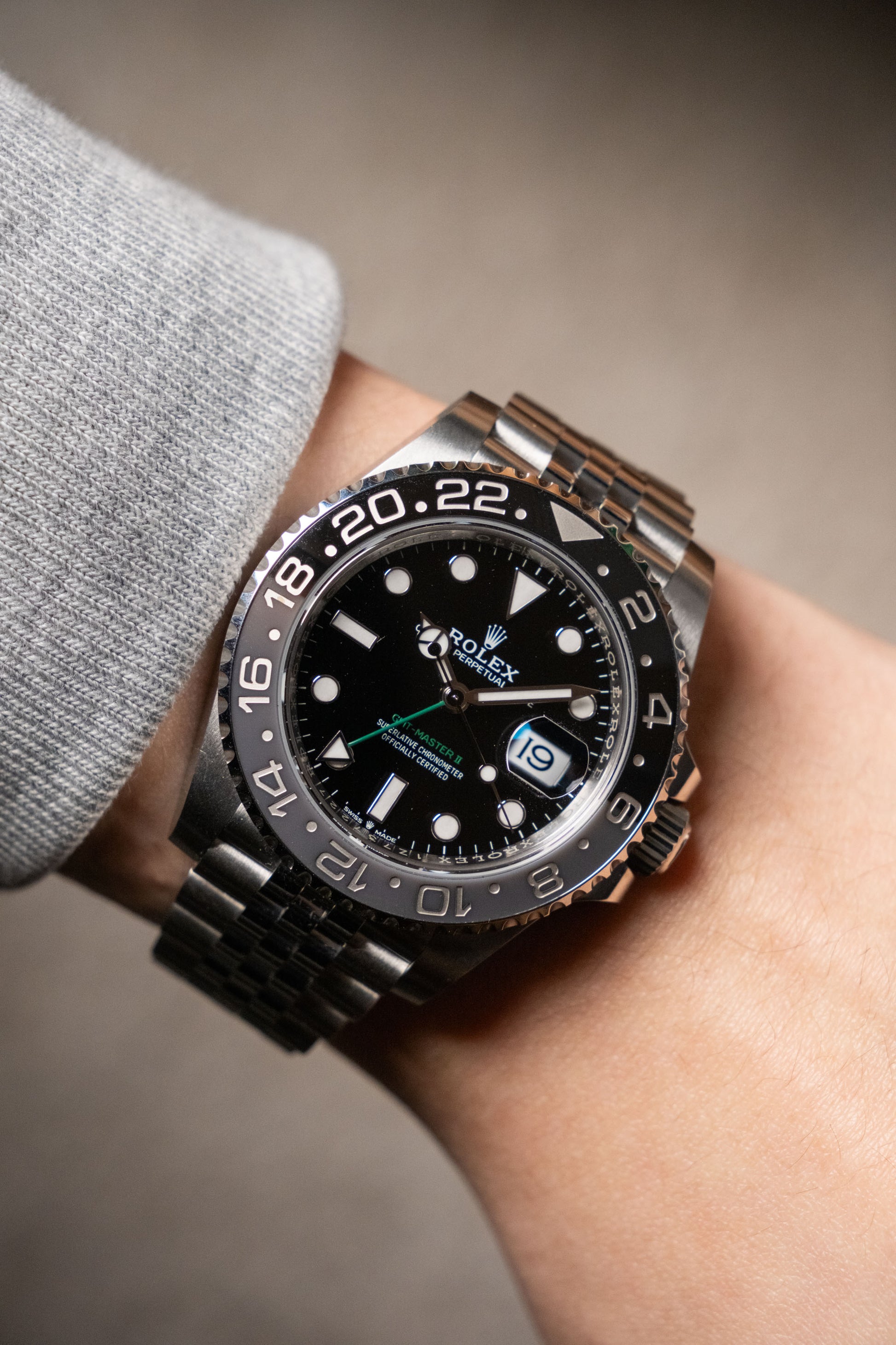 2026 Rolex GMT-Master Bruce Wayne 126710GRNR — photo 13