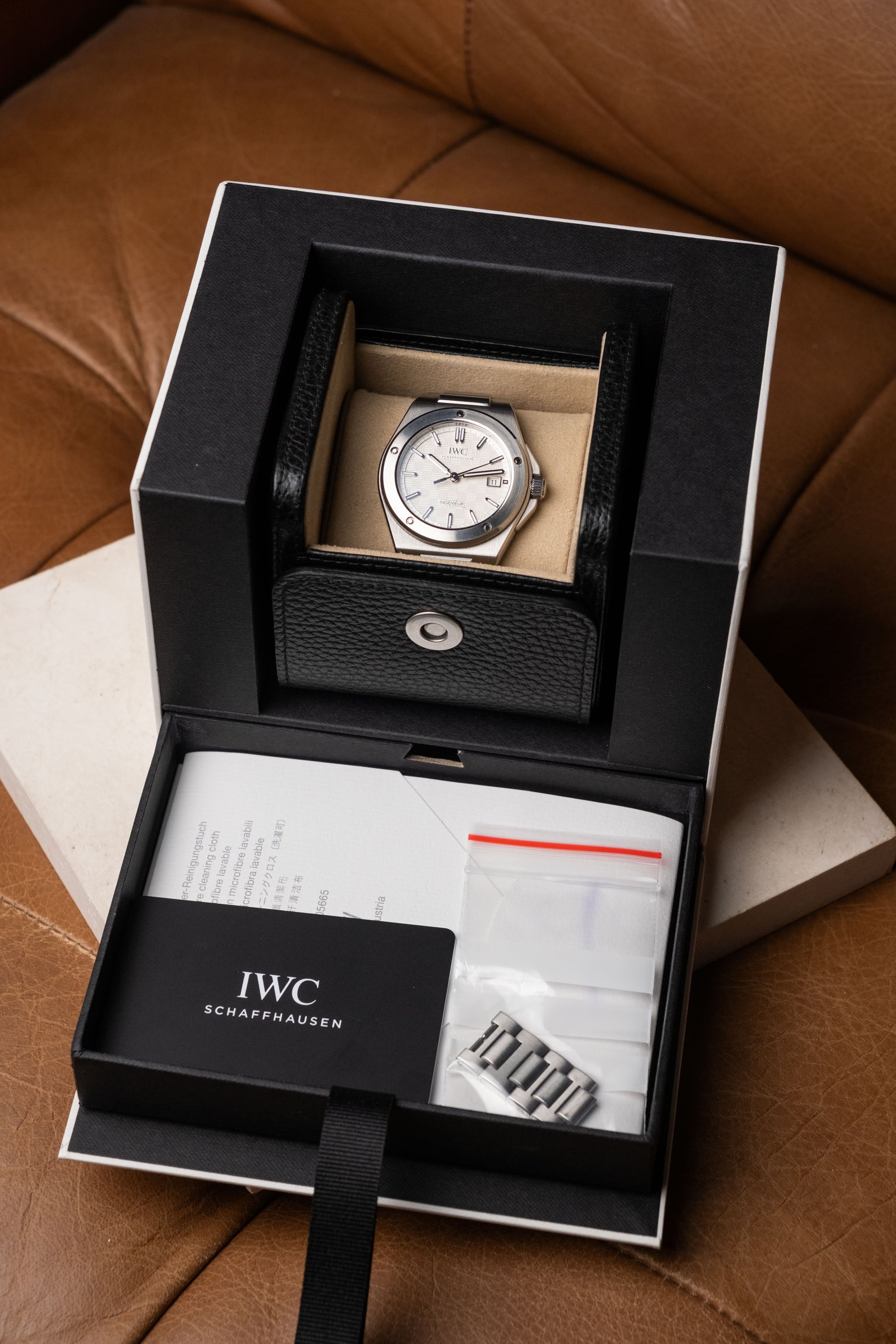 2024 IWC Schaffhausen Ingenieur IW3289-02 — photo 19