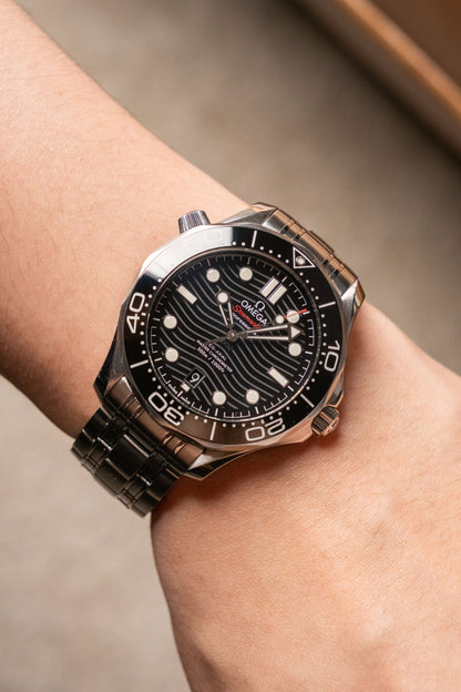 2020 Omega Seamaster Diver 300M 210.30.42.20.01.001 — photo 5
