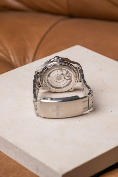 2023 Omega Seamaster Diver 300M Ref. 210.30.42.20.01.001 — photo 4