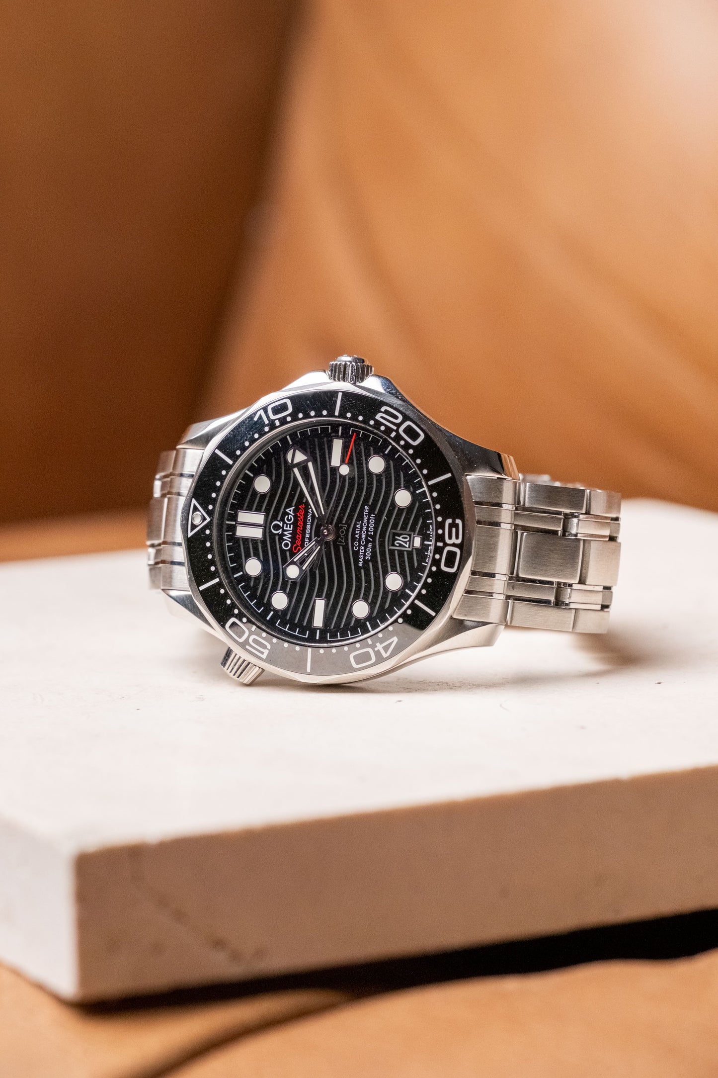 2023 Omega Seamaster Diver 300M Ref. 210.30.42.20.01.001 — photo 17