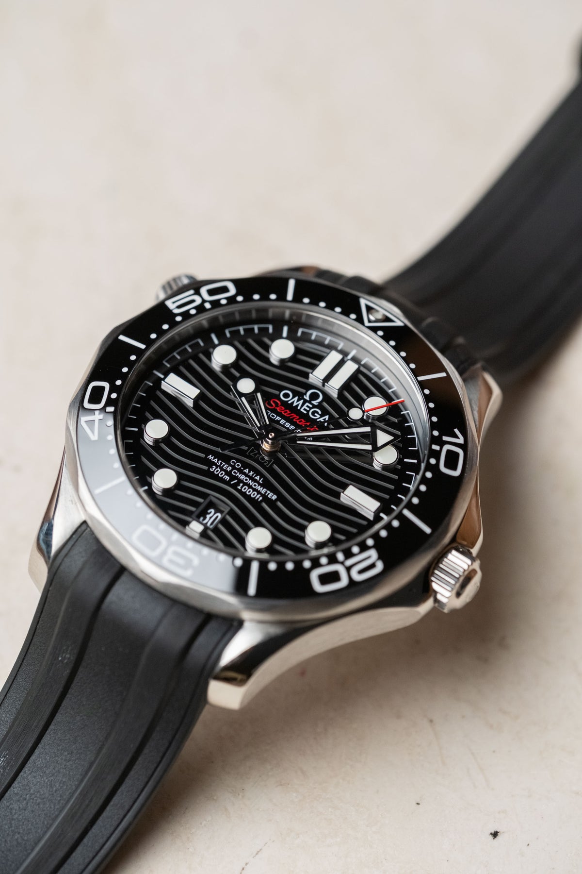 2024 Omega Seamaster Diver 300M 210.32.42.20.01.001 — photo 11