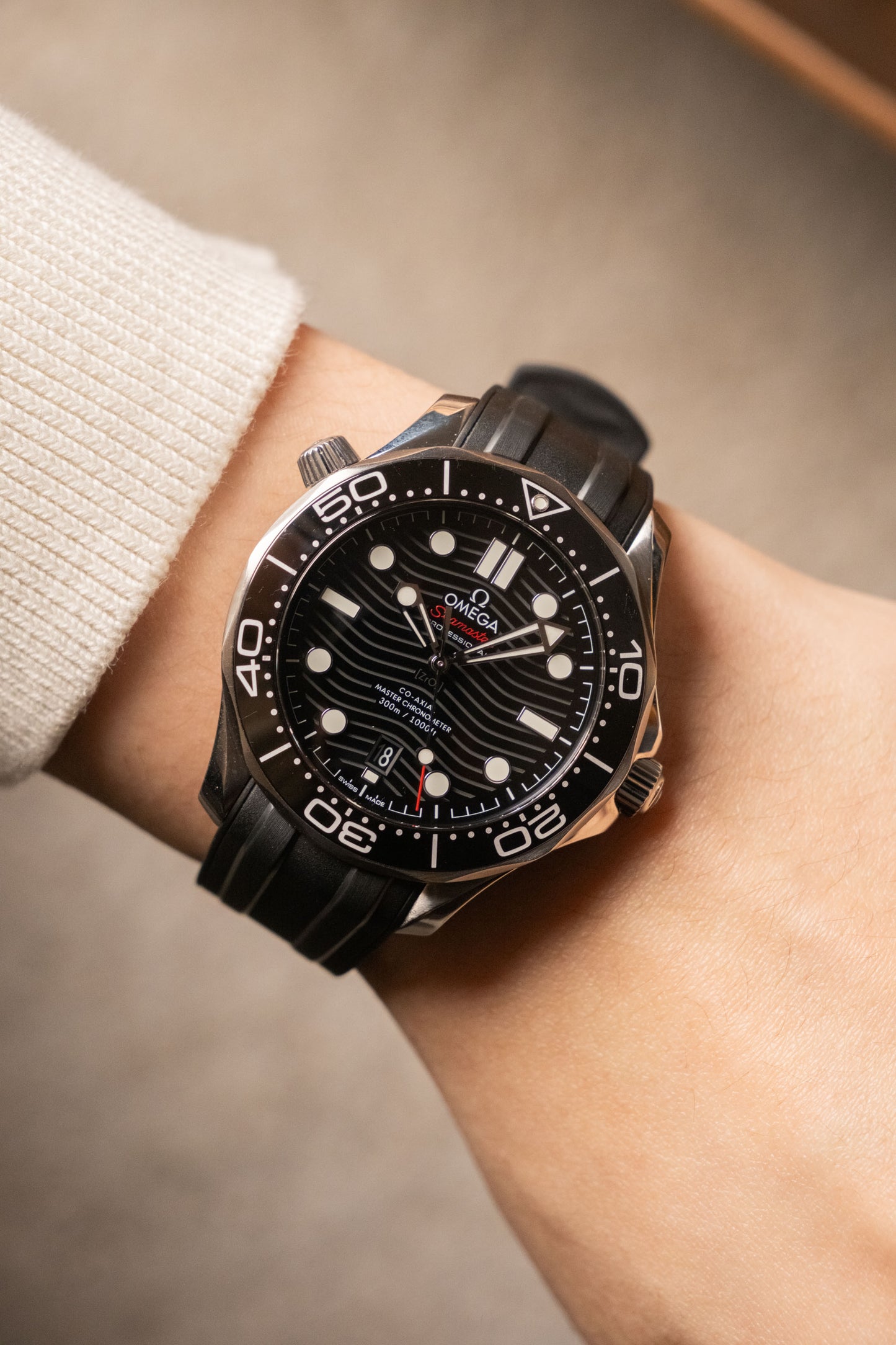2020 Omega Seamaster Diver 300M 210.30.42.20.01.001 — photo 13