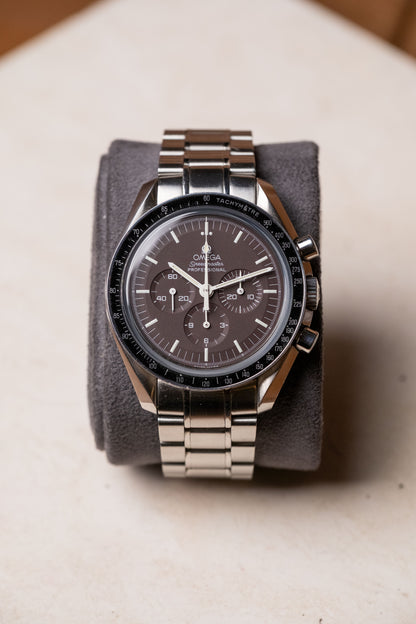 2009 Omega Speedmaster Moonwatch Chocolate Dial 311.30.42.30.13.001 — photo 10