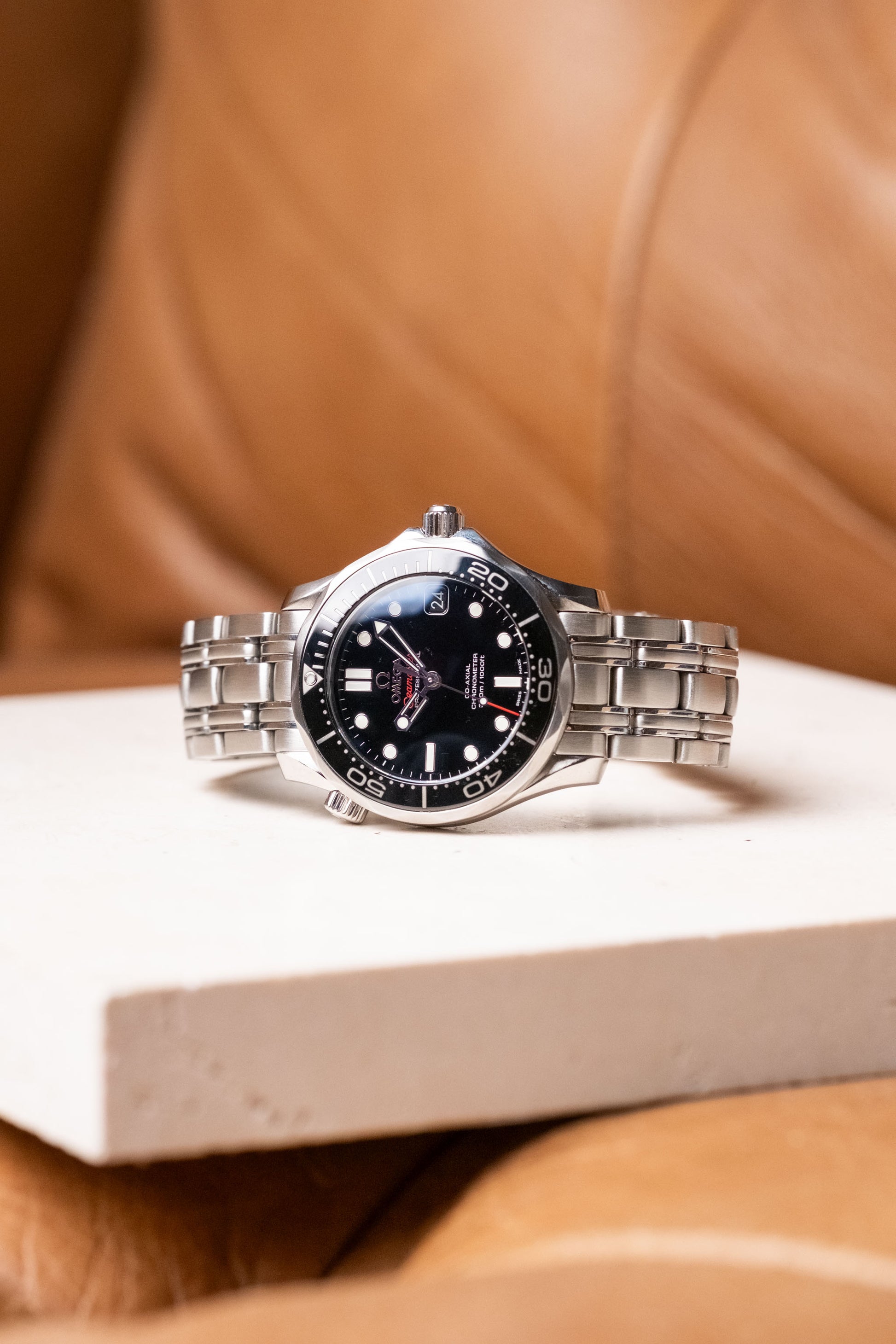 2023 Omega Seamaster Diver 300M 212.30.36.20.01.002 — photo 2