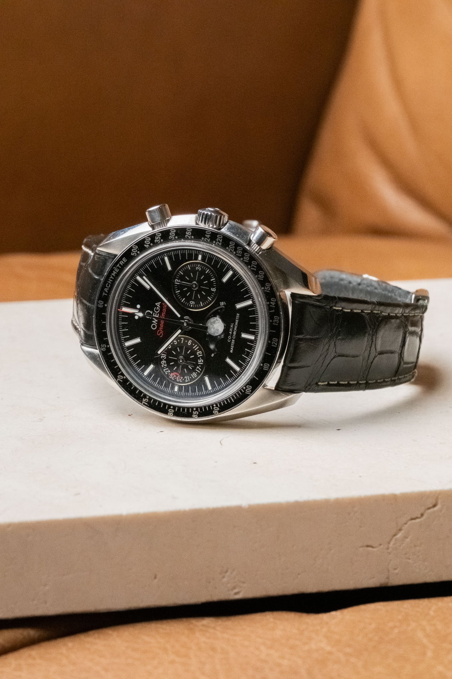 2022 Omega Speedmaster Moonphase Chronograph 304.33.44.52.01.001 — photo 15