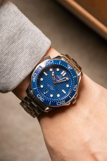 2024 Omega Seamaster Diver 300M Blue Dial Ref. 210.32.42.20.03.001 — photo 14